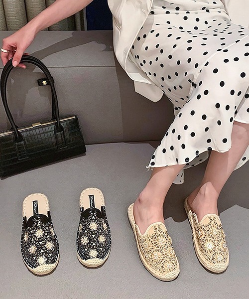 me+em select（ミームセレクト）の「ストーンビジュー刺繍ジュートフラットサンダル（サンダル・レディース・ブラック/アイボリー・24/23.5）」の10枚目の写真