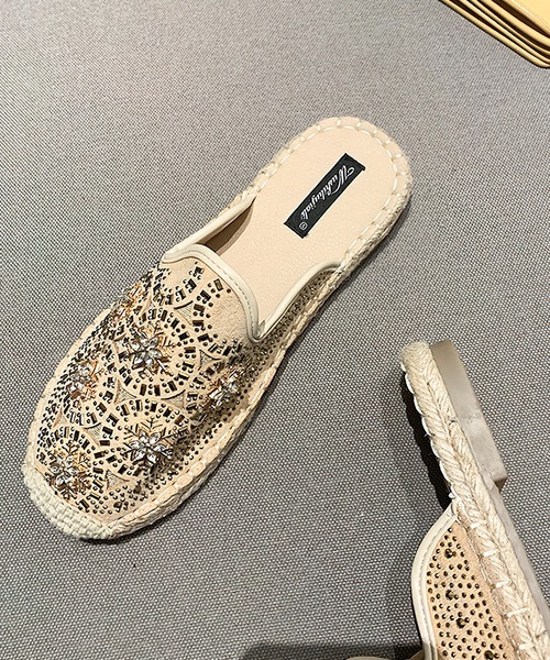 me+em select（ミームセレクト）の「ストーンビジュー刺繍ジュートフラットサンダル（サンダル・レディース・ブラック/アイボリー・24/23.5）」の9枚目の写真