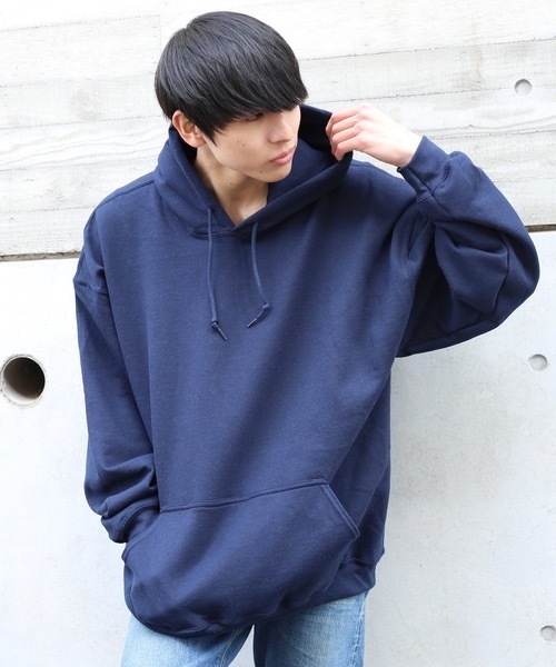 GILDAN(ギルダン)の「ヘビーブレンド 8.0oz フーディー プルオーバー(パーカー・メンズ・ホワイト/レッド/カーキ/マルーン/グレー/ブラック/ネイビー/ピンク・SMALL/MEDIUM/LARGE/X-LARGE/XX-LARGE)」の5枚目の写真