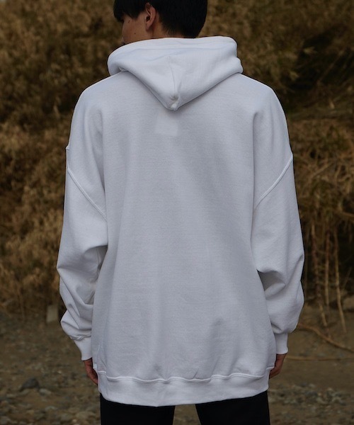 GILDAN(ギルダン)の「ヘビーブレンド 8.0oz フーディー プルオーバー(パーカー・メンズ・ホワイト/レッド/カーキ/マルーン/グレー/ブラック/ネイビー/ピンク・SMALL/MEDIUM/LARGE/X-LARGE/XX-LARGE)」の12枚目の写真