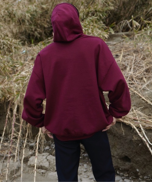 GILDAN(ギルダン)の「ヘビーブレンド 8.0oz フーディー プルオーバー(パーカー・メンズ・ホワイト/レッド/カーキ/マルーン/グレー/ブラック/ネイビー/ピンク・SMALL/MEDIUM/LARGE/X-LARGE/XX-LARGE)」の19枚目の写真