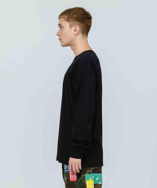 XLARGE（エクストララージ）の「MOUNTAIN LOGO L/S TEE（Tシャツ/カットソー・メンズ・ホワイト/ブラック/ライトパープル・S/M/L/XL）」の4枚目の写真