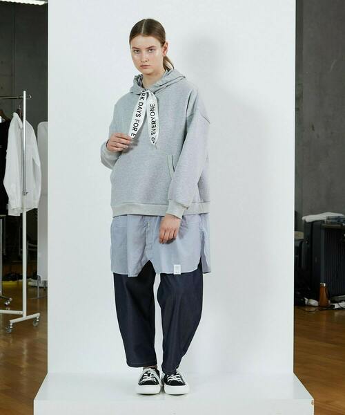 FRAPBOIS（フラボア）の「PARK リボンパーカー（パーカー・レディース・ブラック/グレー・1/2）」の18枚目の写真