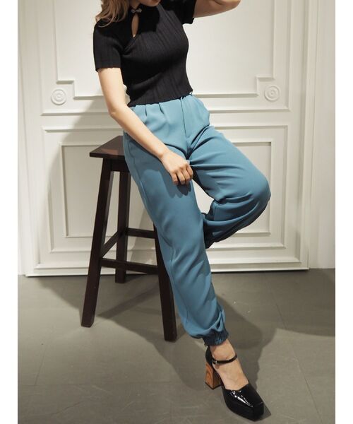 EVRIS（エヴリス）の「タックジョガーパンツ（その他パンツ・レディース・ブラック/オレンジ/ブルー・FREE）」の6枚目の写真