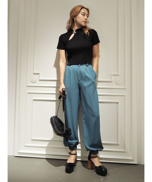 EVRIS（エヴリス）の「タックジョガーパンツ（その他パンツ・レディース・ブラック/オレンジ/ブルー・FREE）」の7枚目の写真