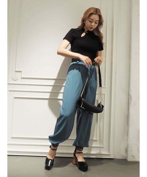 EVRIS（エヴリス）の「タックジョガーパンツ（その他パンツ・レディース・ブラック/オレンジ/ブルー・FREE）」の8枚目の写真