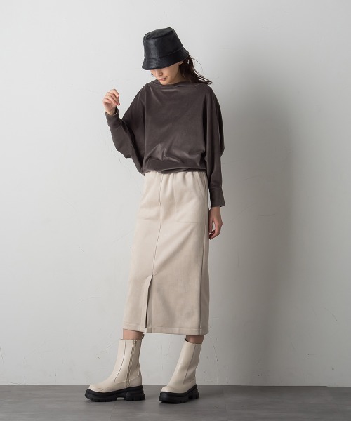 socolla（ソコラ）の「【socolla】抜けエリベロアプルオーバー≪洗濯機で洗える≫（Tシャツ/カットソー・レディース・チャコールグレー/カーキ/ピンク/オフホワイト・M）」の11枚目の写真