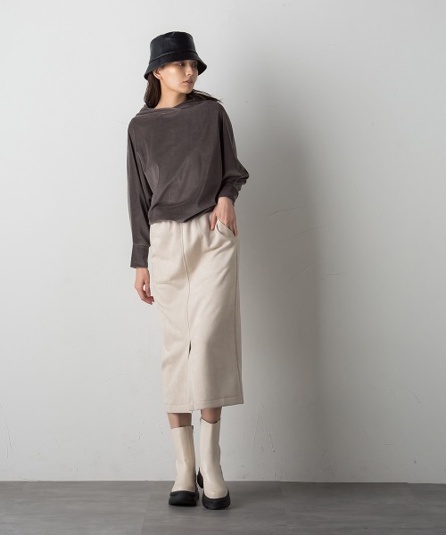 socolla（ソコラ）の「【socolla】抜けエリベロアプルオーバー≪洗濯機で洗える≫（Tシャツ/カットソー・レディース・チャコールグレー/カーキ/ピンク/オフホワイト・M）」の15枚目の写真