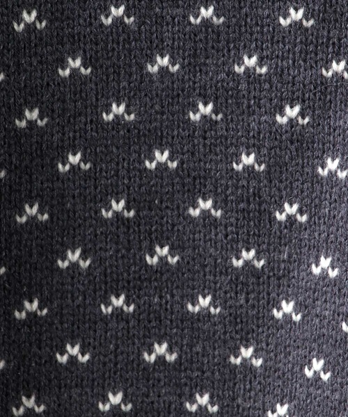 SITRY(シトリー)の「Bird's eye Jacquard Crew neck sweater/バーズアイ柄 ジャガード クルーネック ニット(ニット/セーター・メンズ・ベージュ/チャコールグレー/グリーン・M/L/XL)」の8枚目の写真