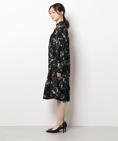 MADEMOISELLE ROPE'(マドモアゼル ロペ)の「【JUST FEMAIL】ASTIミニワンピース(ワンピース・レディース・ブラック・FREE)」の3枚目の写真