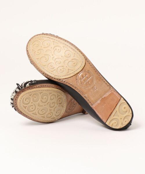 BEARDSLEY（ビアズリー）の「《MEHER KAKALIA》フラットシューズ（バレエシューズ・レディース・ブラック/ベージュ・35/38/36/37）」の4枚目の写真