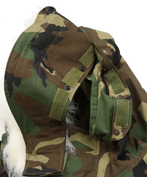 MILITARY(ミリタリー)の「実物 新品 米軍 ECWCSパーカ用フードファー(その他アウター・メンズ・カモフラージュ・MEDIUM/LARGE)」の8枚目の写真