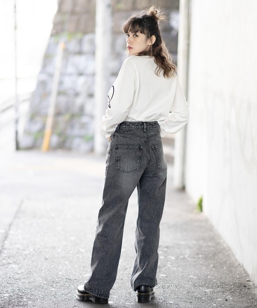 X-girl（エックスガール）の「PRINTED SLEEVE L/S TEE（Tシャツ/カットソー・レディース・ライトパープル/チャコール/ホワイト・XL/S/M/L）」の6枚目の写真