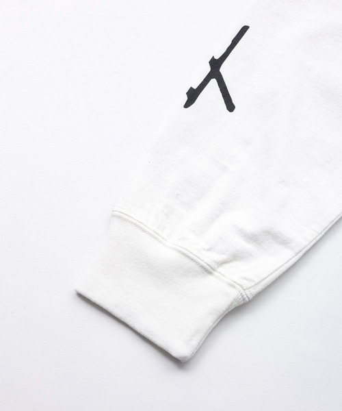 X-girl（エックスガール）の「PRINTED SLEEVE L/S TEE（Tシャツ/カットソー・レディース・ライトパープル/チャコール/ホワイト・XL/S/M/L）」の12枚目の写真