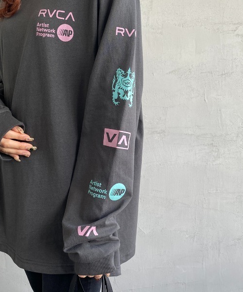 RVCA（ルーカ）の「[RVCA/ルーカ] BRANDED SLUB ST ロングスリーブプリントTシャツ（Tシャツ/カットソー・レディース・ホワイト/ブラック・S/M/L/XL）」の9枚目の写真