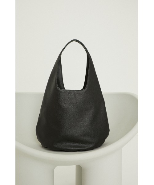 RIM.ARK（リムアーク）の「Leather round tote bag（ショルダーバッグ