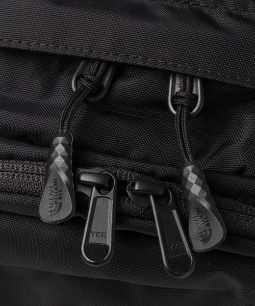 THE NORTH FACE(ザノースフェイス)の「【THE NORTH FACE(ザノースフェイス)】SINGLESHOT(バックパック/リュック・レディース・ブラック・FREE)」の13枚目の写真
