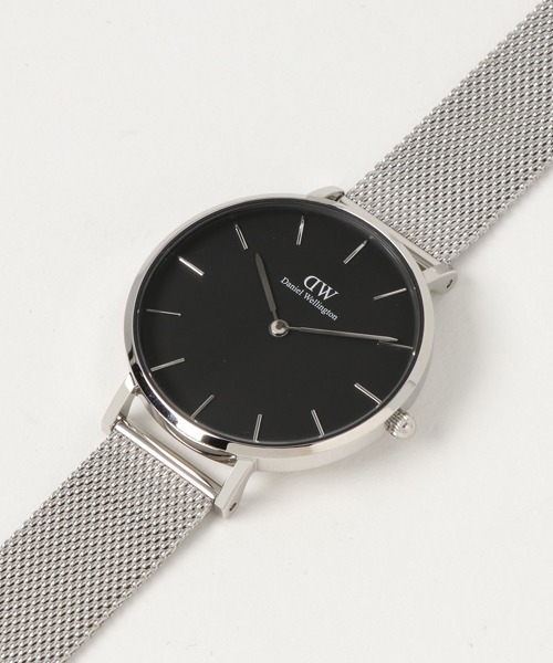 Daniel Wellington(ダニエルウェリントン)の「Daniel Wellington ダニエル・ウェリントン CLASSIC PETITE 32mm クオーツ腕時計 シルバー(アナログ腕時計・レディース・シルバー/シルバー×ブラック・ONE SIZE)」の5枚目の写真