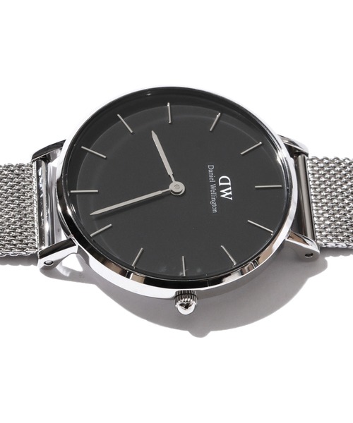 Daniel Wellington(ダニエルウェリントン)の「Daniel Wellington ダニエル・ウェリントン CLASSIC PETITE 32mm クオーツ腕時計 シルバー(アナログ腕時計・レディース・シルバー/シルバー×ブラック・ONE SIZE)」の11枚目の写真