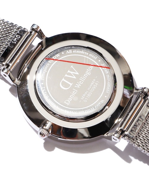 Daniel Wellington(ダニエルウェリントン)の「Daniel Wellington ダニエル・ウェリントン CLASSIC PETITE 32mm クオーツ腕時計 シルバー(アナログ腕時計・レディース・シルバー/シルバー×ブラック・ONE SIZE)」の10枚目の写真