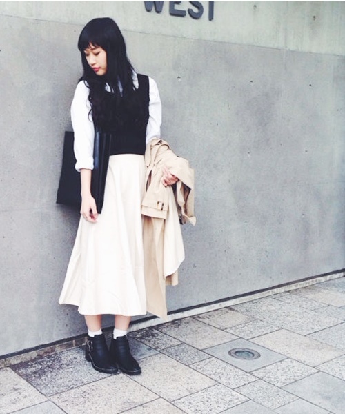 goocy（グーシー）の「リブKnitベスト（ニット/セーター・レディース・ホワイト/グレー/ブラック/サックスブルー・FREE）」の2枚目の写真