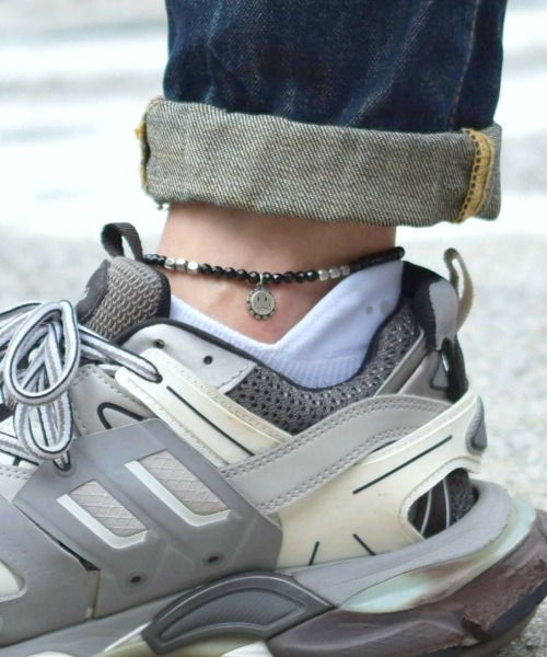 LION HEART（ライオンハート）の「【LION HEART】LH T.H.R LEO ビーズアンクレット/真鍮&カラーストーン 1AN039　メンズギフト/誕生日/クリスマス/プレゼント/ペアアクセ（アンクレット・メンズ・グリーン/マルチ/ブラック/ブルー・FREE）」の5枚目の写真