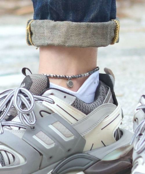 LION HEART（ライオンハート）の「【LION HEART】LH T.H.R LEO ビーズアンクレット/真鍮&カラーストーン 1AN039　メンズギフト/誕生日/クリスマス/プレゼント/ペアアクセ（アンクレット・メンズ・グリーン/マルチ/ブラック/ブルー・FREE）」の9枚目の写真