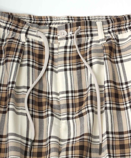 Salong hameu(サロン ハミュー)の「TRワイドスラックスパンツ メンズ レディース/センタープレスバギーパンツ/無地・チェック柄(スラックス・メンズ・ブラック/ホワイト系その他/ベージュ系その他/ブラウン系その他/グレー系その他/ブラック系その他/グレー系その他2・L/M)」の22枚目の写真