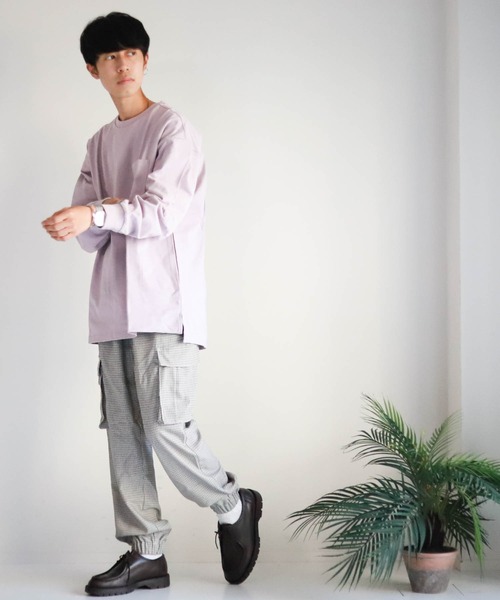 Ritzy(リッツィー)の「ポケット付きロングTシャツ レディース メンズ(Tシャツ/カットソー・メンズ・ホワイト/ブラック/ベージュ/パープル/サックスブルー/グリーン/ベージュ系その他/パープル系その他/チャコール/テラコッタ・MEDIUM/LARGE/X-LARGE)」の12枚目の写真