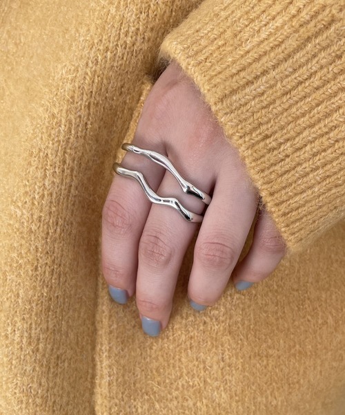 LOWRYS FARM(ローリーズファーム)の「ダブルフィンガーリング 342738(リング・レディース・その他/その他1/その他2/イエロー系その他/オフホワイト・FREE)」の5枚目の写真