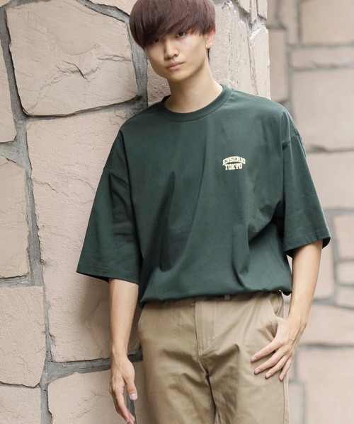 En serio TOKYO(エンソリオトーキョー)の「ワンポイント アーチロゴ ビッグシルエット TEE(Tシャツ/カットソー・メンズ・ホワイト/ブラック/グリーン・LL/M/L)」の3枚目の写真