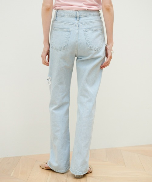 VIOLETTA（ヴィオレッタ）の「サイドスリットストレートデニムパンツ（デニムパンツ・レディース・ブルー・FREE）」の4枚目の写真