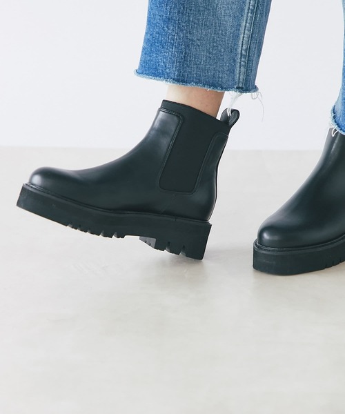 RIVE DROITE（リヴドロワ）の「R.good/アールドットグッド　タンクソールショートブーツ（ブーツ・レディース・ブラック・S/M/L/XL/XXL）」の2枚目の写真