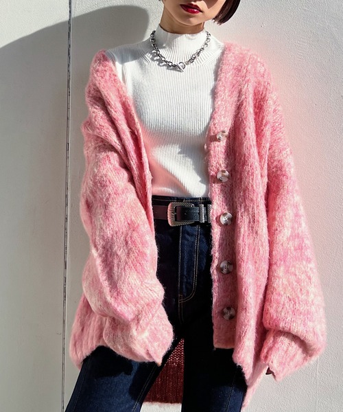 PAGEBOY（ページボーイ）の「ブラッシュヤーンVカーディガン（カーディガン/ボレロ・レディース・ブラック系その他/グリーン系その他/ピンク系その他/グレイッシュベージュ/ターコイズブルー系/オレンジ・FREE）」の5枚目の写真