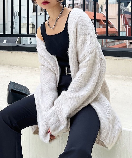 PAGEBOY（ページボーイ）の「ブラッシュヤーンVカーディガン（カーディガン/ボレロ・レディース・ブラック系その他/グリーン系その他/ピンク系その他/グレイッシュベージュ/ターコイズブルー系/オレンジ・FREE）」の12枚目の写真