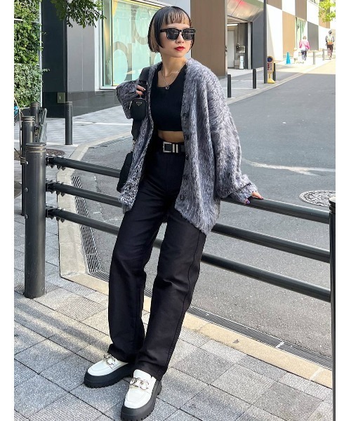 PAGEBOY（ページボーイ）の「ブラッシュヤーンVカーディガン（カーディガン/ボレロ・レディース・ブラック系その他/グリーン系その他/ピンク系その他/グレイッシュベージュ/ターコイズブルー系/オレンジ・FREE）」の9枚目の写真