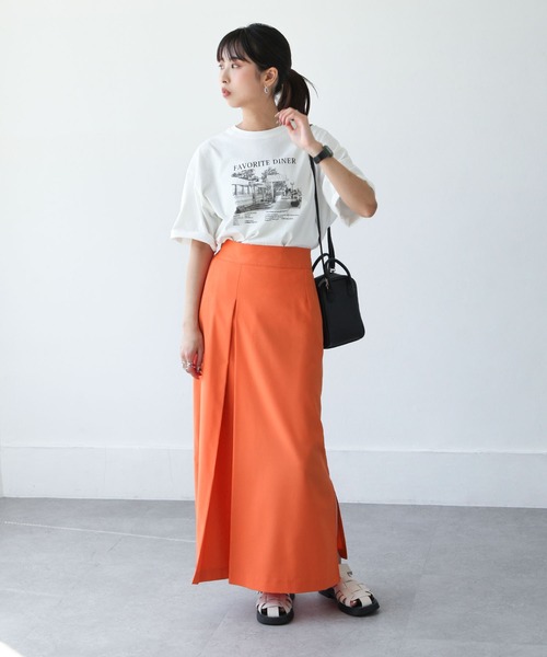 Chillfar（チルファー）の「カラースリットロングナロースカート（スカート・レディース・ブラック/オレンジ/ブルー/グリーン/アイボリー・MEDIUM/LARGE）」の20枚目の写真