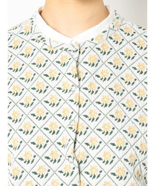 merry jenny（メリージェニー）の「flowerキルトカーディガン（カーディガン/ボレロ・レディース・オフホワイト/ネイビー・FREE）」の16枚目の写真