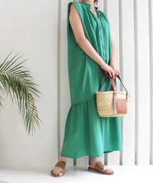 MODE ROBE（モードローブ）の「サイドタックノースリーブワンピース（ワンピース）」