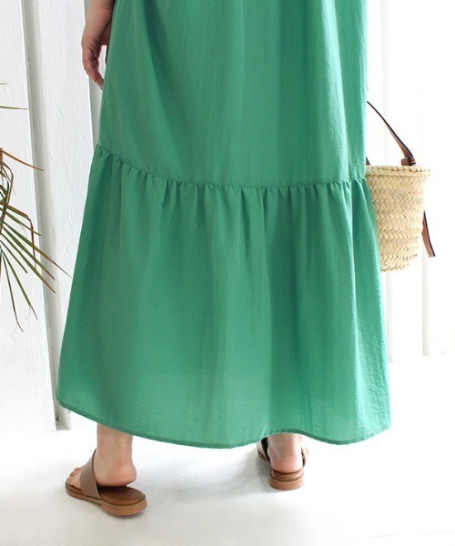 MODE ROBE（モードローブ）の「サイドタックノースリーブワンピース（ワンピース・レディース・ブラック/イエロー/グリーン・FREE）」の7枚目の写真