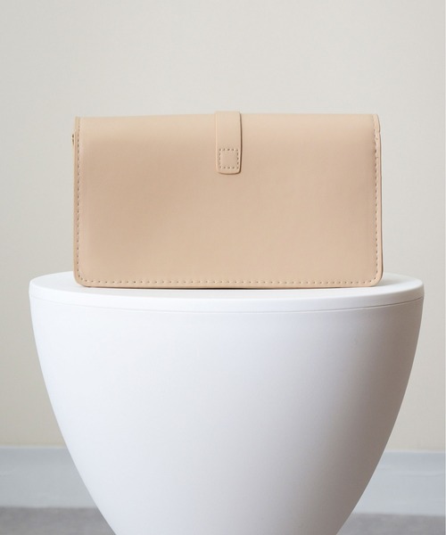 ibeul_（イベール）の「ツイストベルトショルダーバッグ（ショルダーバッグ・レディース・ホワイト/ブラック/ベージュ/ブラウン・FREE）」の12枚目の写真