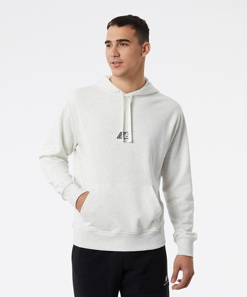 NEW BALANCE(ニューバランス)の「NB Essentials Magnify スウェットプルオーバーフーディー(パーカー・メンズ・ライトブルー/ブラック/ダークグリーン/杢グレー・SMALL/MEDIUM/LARGE/X-LARGE/XX-LARGE)」の3枚目の写真