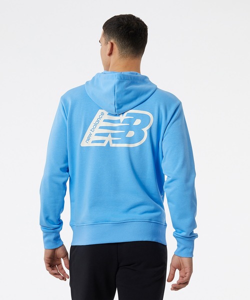 NEW BALANCE(ニューバランス)の「NB Essentials Magnify スウェットプルオーバーフーディー(パーカー・メンズ・ライトブルー/ブラック/ダークグリーン/杢グレー・SMALL/MEDIUM/LARGE/X-LARGE/XX-LARGE)」の15枚目の写真