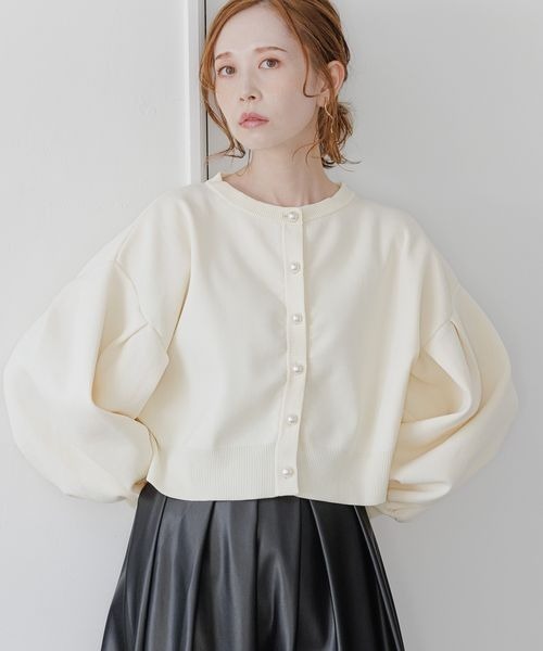 mysty woman(ミスティウーマン)の「【harekoさんコラボ】スーパーボリュームスリーブカーディガン 164687(カーディガン/ボレロ・レディース・ブラック/ベージュ/パープル/アイボリー・FREE)」の18枚目の写真