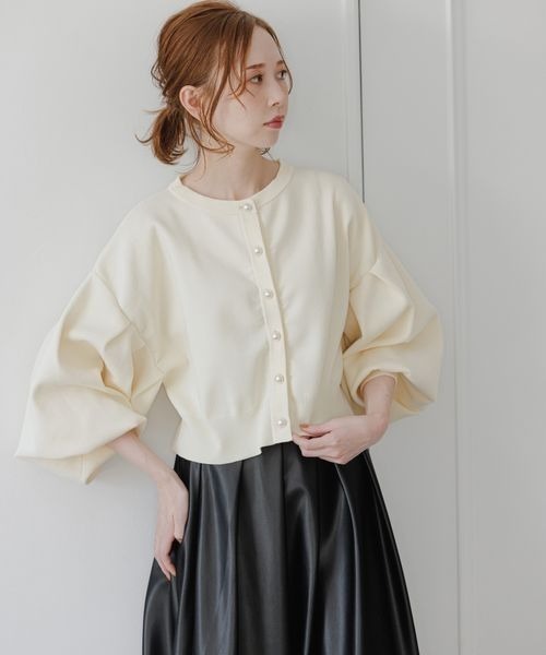 mysty woman(ミスティウーマン)の「【harekoさんコラボ】スーパーボリュームスリーブカーディガン 164687(カーディガン/ボレロ・レディース・ブラック/ベージュ/パープル/アイボリー・FREE)」の14枚目の写真