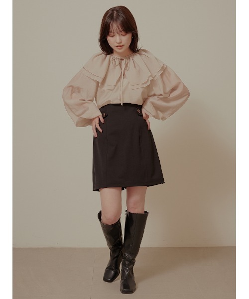 Stylevoice for xxx（スタイルヴォイスフォー）の「ボタンポイントハイウエスト スカショーパン（その他パンツ・レディース・グレイッシュベージュ/ブラック・SMALL/MEDIUM）」の10枚目の写真