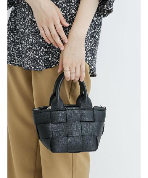 Samansa Mos2 blue（サマンサモスモスブルー）の「合皮メッシュ2WAYトートバッグ（ハンドバッグ・レディース・ブラック/ブラウン/グリーン・ﾌﾘ-）」の8枚目の写真