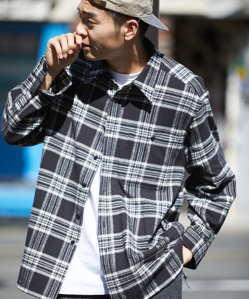 FREAK'S STORE（フリークスストア）の「FREAK'S STORE/フリークスストア リラックスフィット チェックネルシャツ/ワークシャツ（シャツ/ブラウス・メンズ・モスグリーン/ブラック/オフホワイト・MEDIUM/LARGE/SMALL）」の9枚目の写真