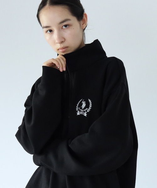 U.S. POLO ASSN.（ユーエスポロアッスン）の「U.S. POLO ASSN. / ユーエスポロアッスン 別注 コラボ オーバーサイズ ハーフジップ 裏毛 スウェット トレーナー（スウェット・メンズ・ホワイト系その他/ブラック系その他/グレー系その他/グレー系その他4/グリーン系その他2/ブルー系その他2/ブラック系その他2/グレー系その他2/グレー系その他3/グリーン系その他/ブルー系その他/ホワイト系その他2・MEDIUM/LARGE）」の4枚目の写真