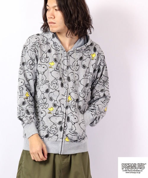 PEANUTS(ピーナッツ)の「PEANUTS スヌーピー スウェット パーカー 裏毛(パーカー・レディース・ブラック/杢グレー/ネイビー/チャコール・L/M/S)」の16枚目の写真